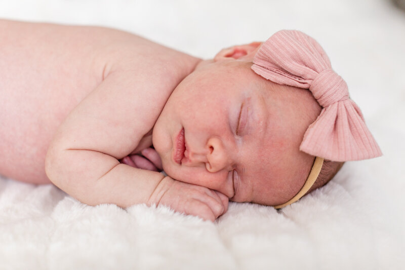Lauren Bounds Photography Newborn photographer