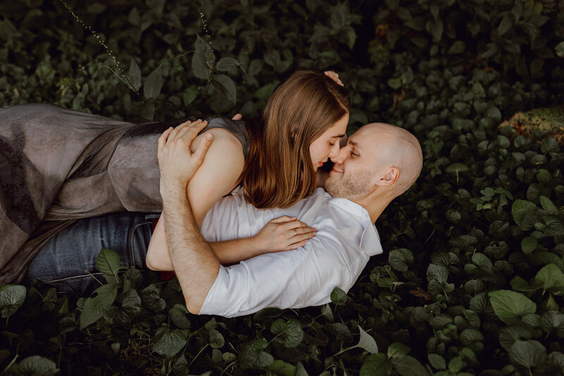 CHICAGO-ENGAGEMENT-PHOTOGRAPHY-BY-MEGAN-SAUL-PHOTOGRAPHY (372 of 792)