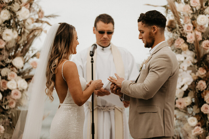 Hannah_Andrew_Wedding_Blog_6.12.21-00204