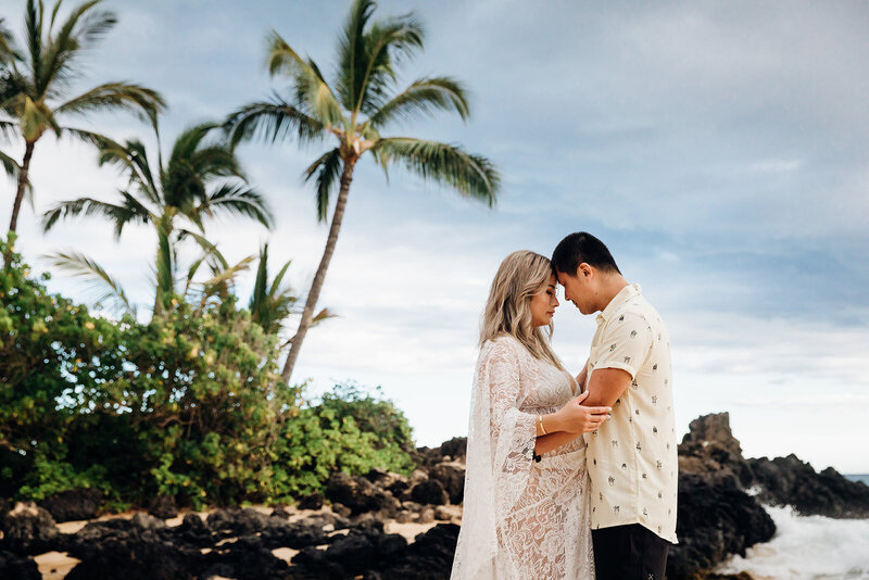 Makena Cove Maternity Session Moorea Thill Photography-8