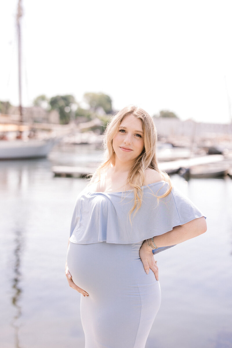 Andrea Simmons Photography pregnant and maternity photos mom and baby expecting maine light and airy soft beautiful portraits MaternityWebsite-17