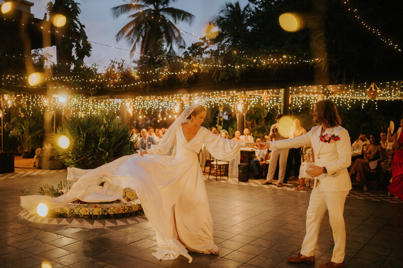 Mike and Sarah's Elegant Hacienda Siesta Wedding-75