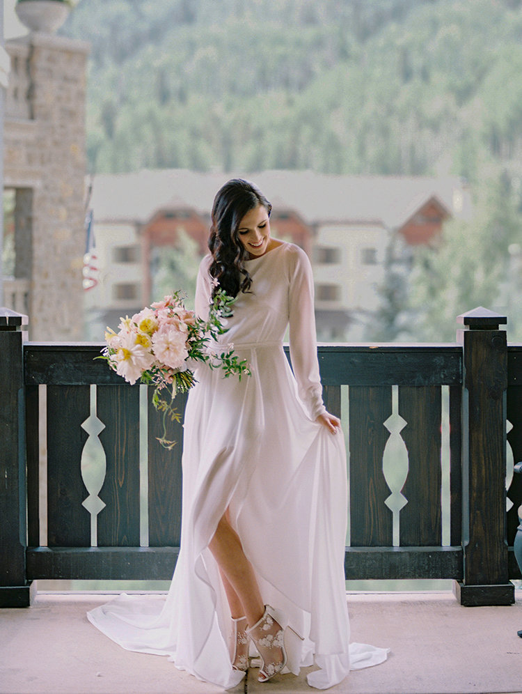 The Arrabelle at Vail Square wedding photo 0029