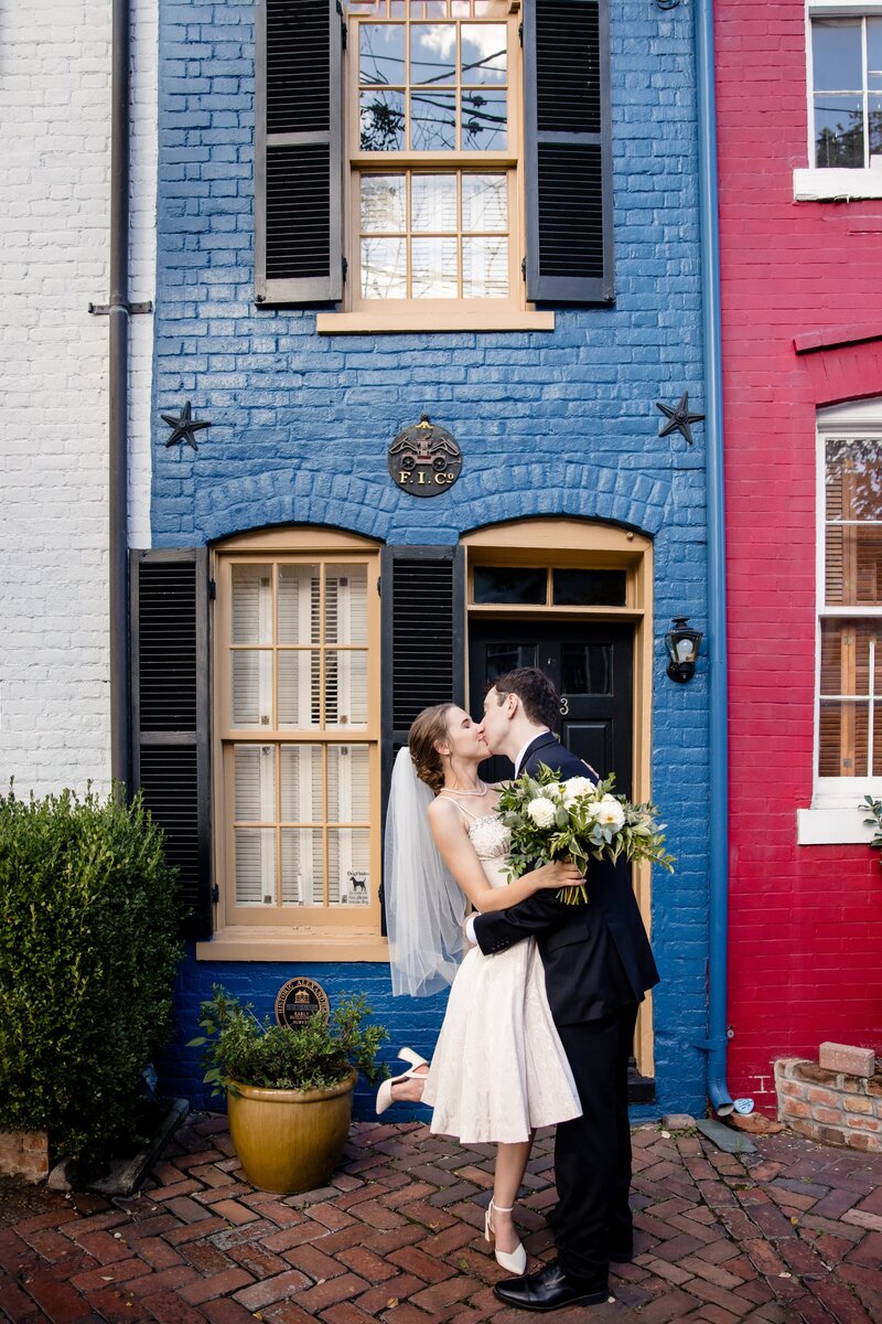 oldtownalexandria_elopementweddingphotography_kellyloss_077
