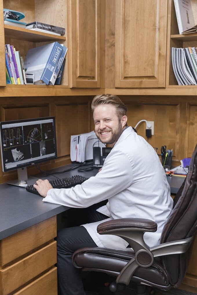 Portrait of Dr Ben Stogsdill