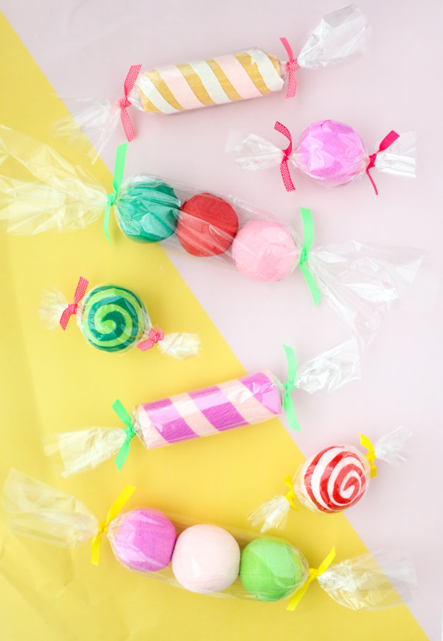DIY Candy Surprise Ball Advent Calendar-5