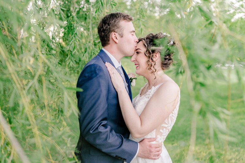 vibrant-farm-wedding-in-waterford-virginia-00049