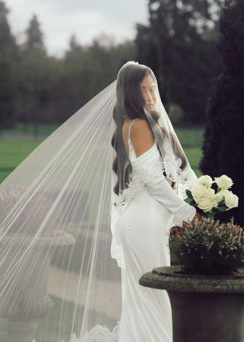luxury-documentary-wedding-hedsor-manor-couple-portraits-145