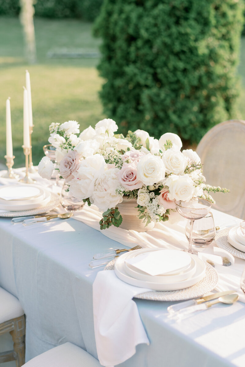 Kendon Design Co. - Hamilton - Niagara - Wedding Planner Florist Stylist Designer-French Wedding-Editorial-Fine-Art-Weddings- EmilyJeanPhotography-SimplyBeautifulDecor-0107