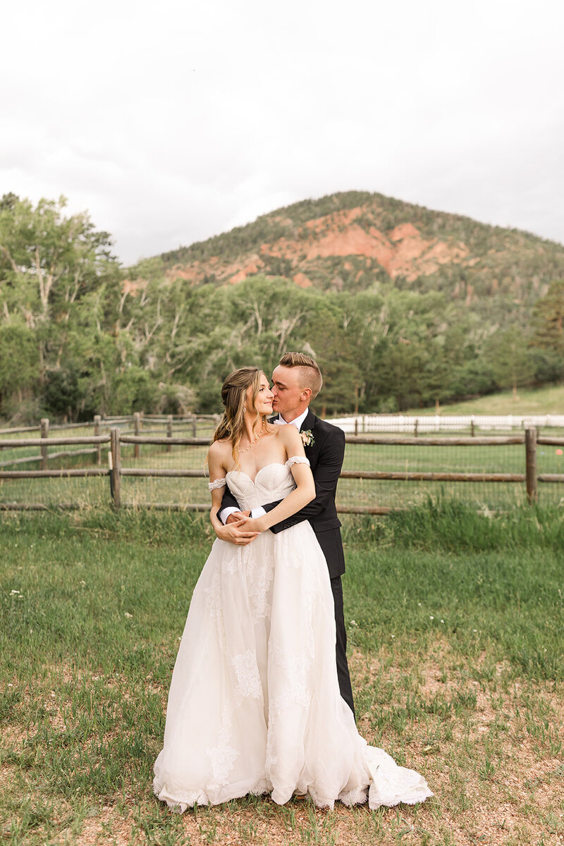 The Holt_s Wedding _ Marissa Reib Photography _ Tulsa Wedding Photographer-1041