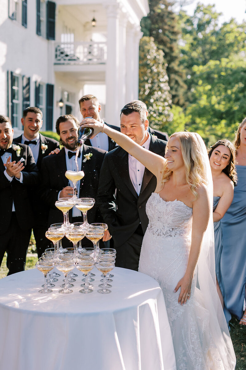 Robert & Mimi Wedding Preview-102