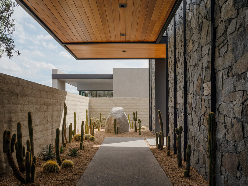 Tract homes in Rancho Mirage designed by Los Angeles architects, Sean Lockyer