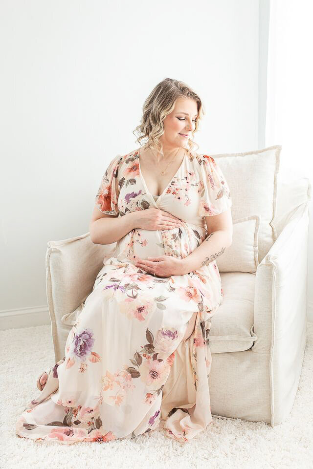Studio Neue in Plymouth Michigan maternity photo captured by Ann Arbor Newborn Photographer Brooke Leigh Photography