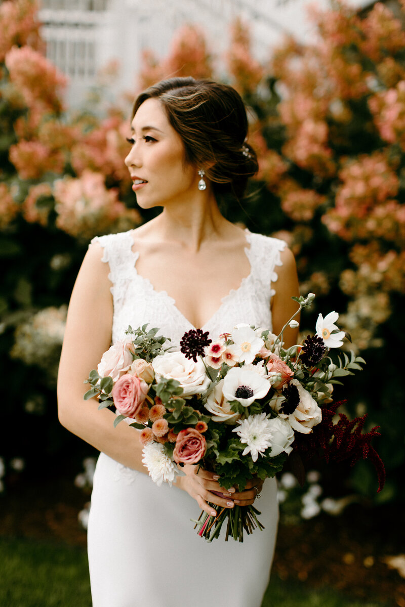 mauve and blush spring bridal bouquet