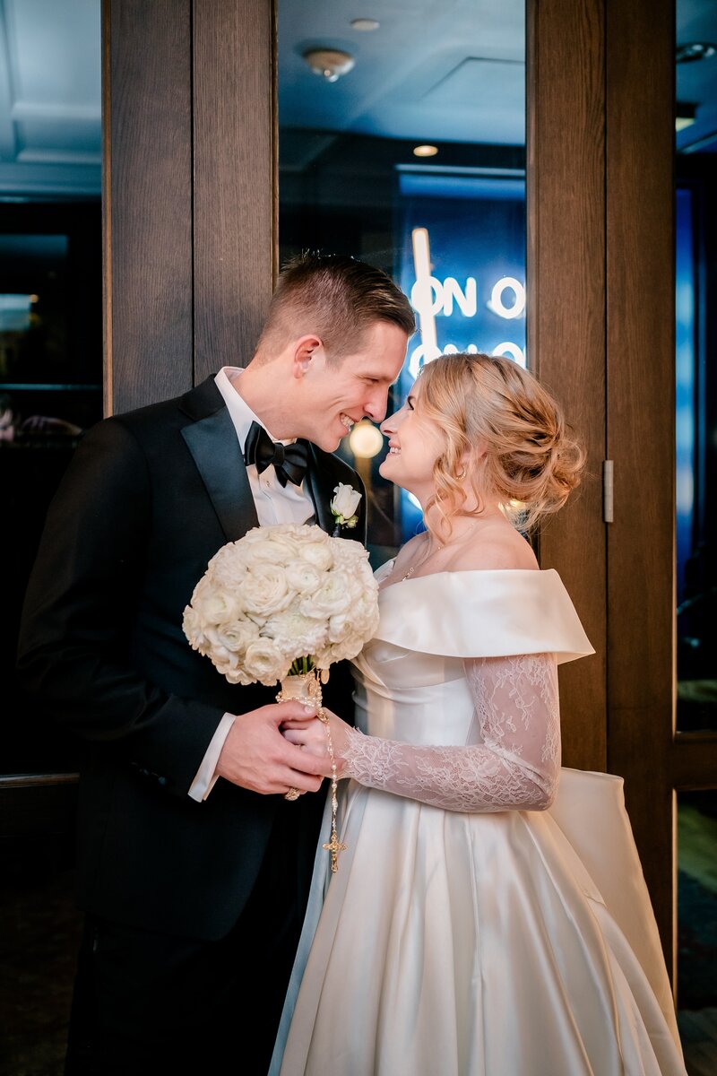 elegant-winter-church-wedding-in-bethesda-maryland-00034