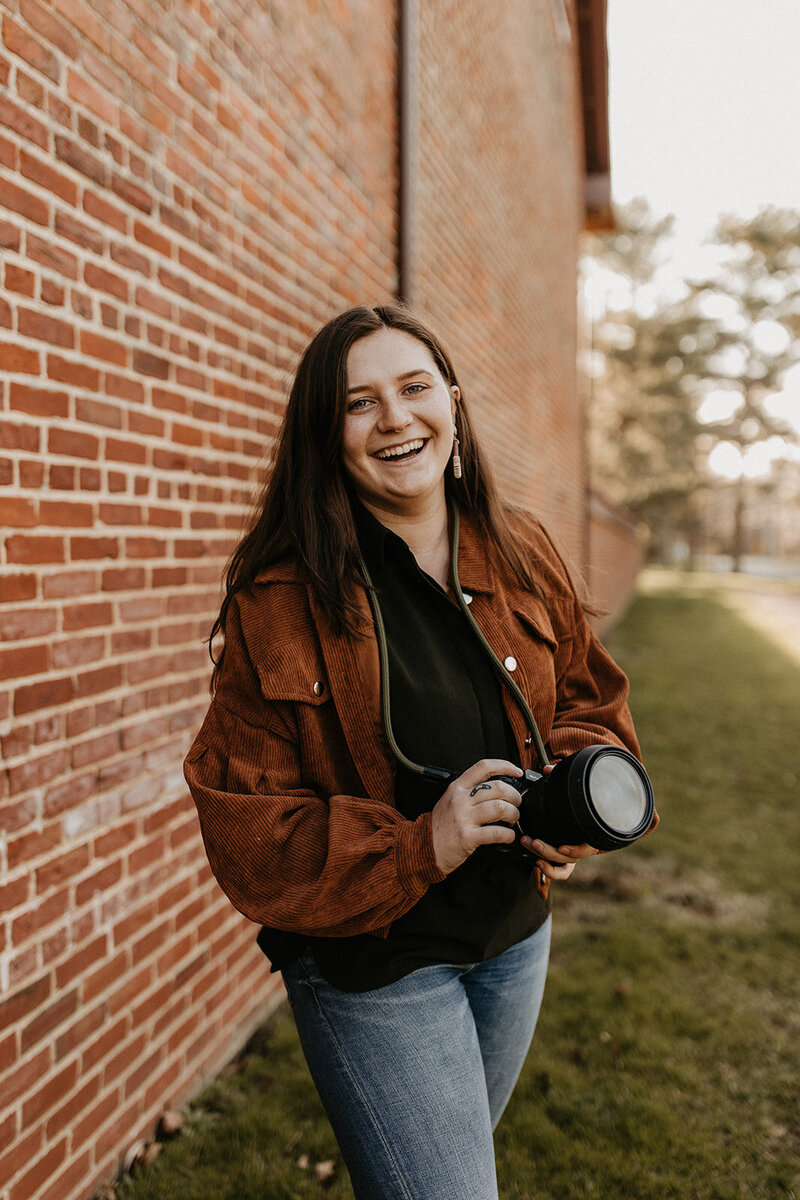 Kayla_Lavallee_Headshots_3.22.22-5