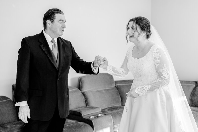 dreamy-christmas-wedding-in-herndon-virginia00024