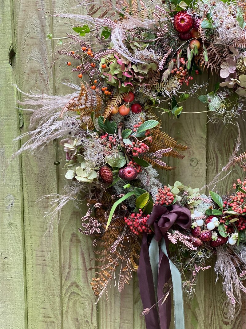 Autumn wreath workshop in Forest Hill London with Pesh Flowers