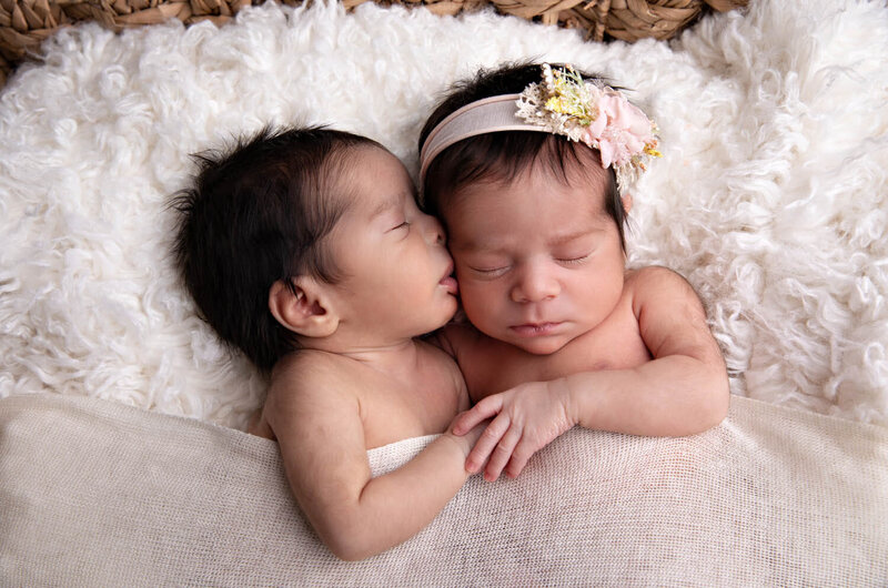 San Antonio baby newborn photography studio lifestyle newborn photographer luxury photo studio