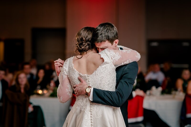 dreamy-christmas-wedding-in-herndon-virginia00039