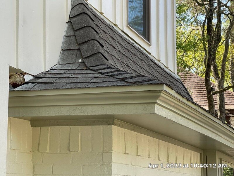 Metal roofing in the Woodlands.