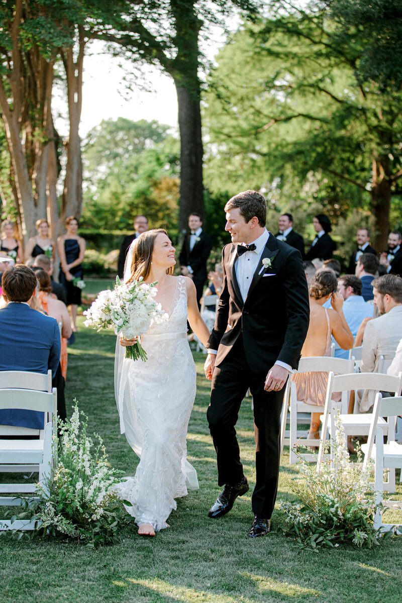Gena & Matt's Wedding at the Dallas Arboretum | Dallas Wedding Photographer | Sami Kathryn Photography-159