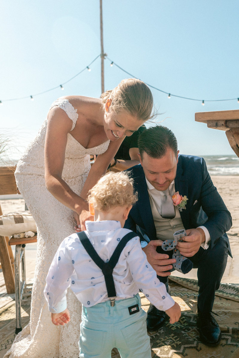 bruidsfotografie-trouwfotograaf-trouwfotografie-strandbruiloft-trouwen-strand-tulum-noordwijk-bruiloft_039