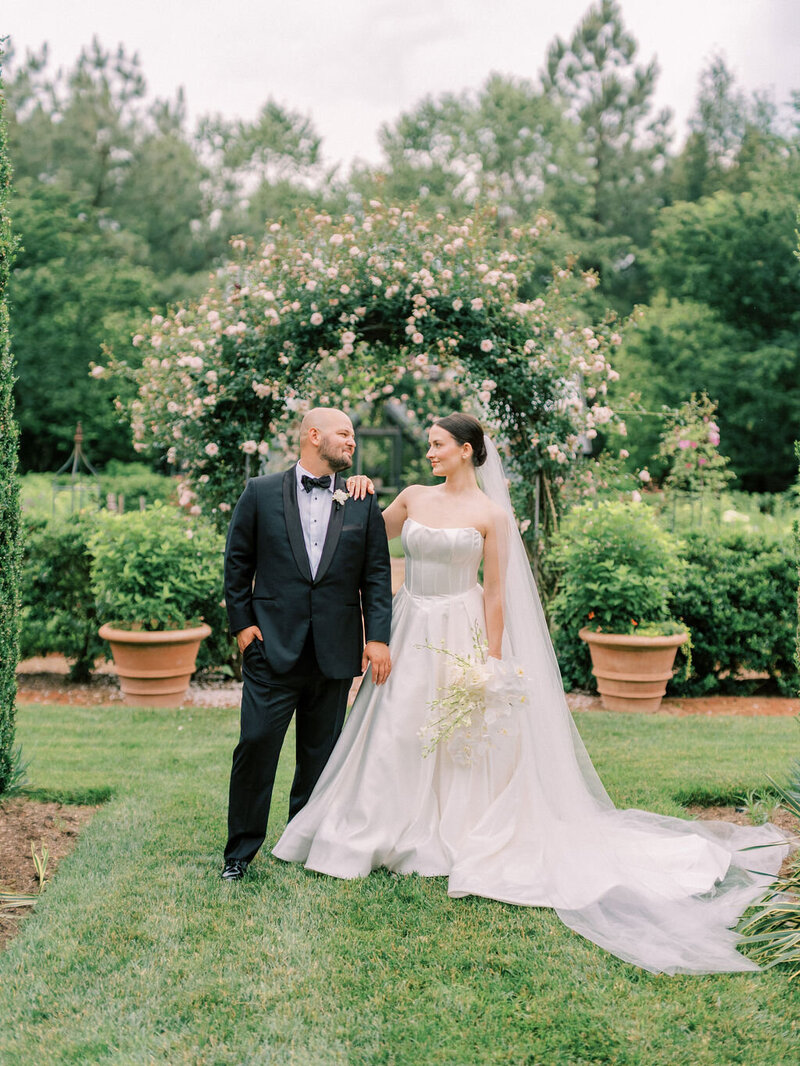 Sydney&Hayes_CharlottesvilleWedding_SneakPeek-59
