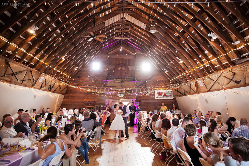 Rustic-Wedding-Venue-D-Barn-in-Longmont-Colorado