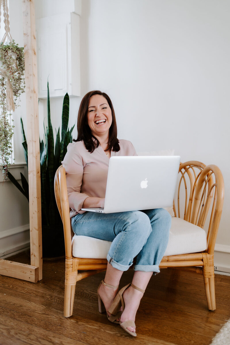 Heather-Tormey-obm-online-business-manager-creatives-101