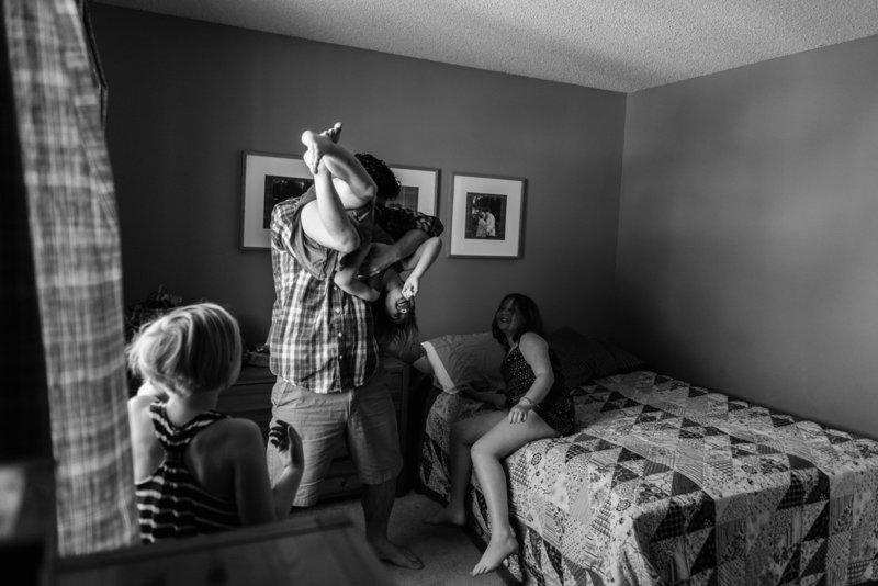 Lifestyle family photographer Edmonton-17