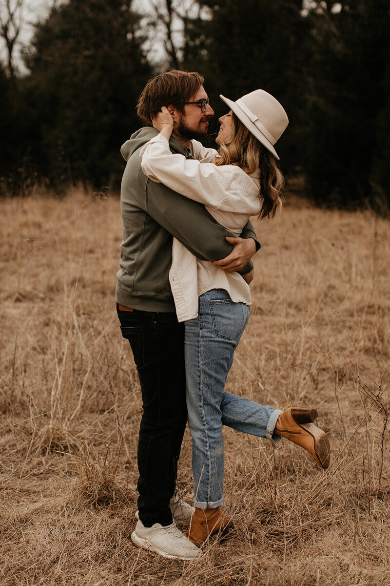 Rachael_Andrew_Engagement_Session_Sneak_Peek_3.16.21-5