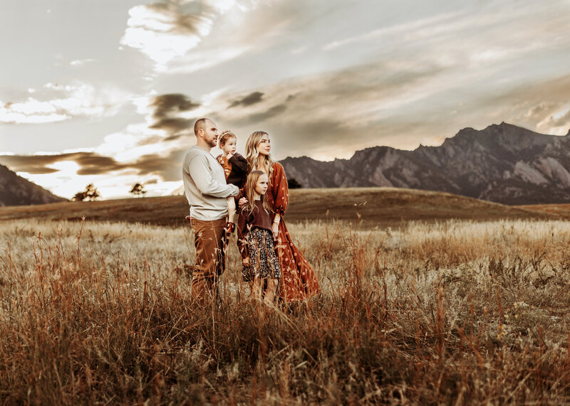 Family photography session at sunset in the Colorado Foothills with Erin Jachimiak Photography