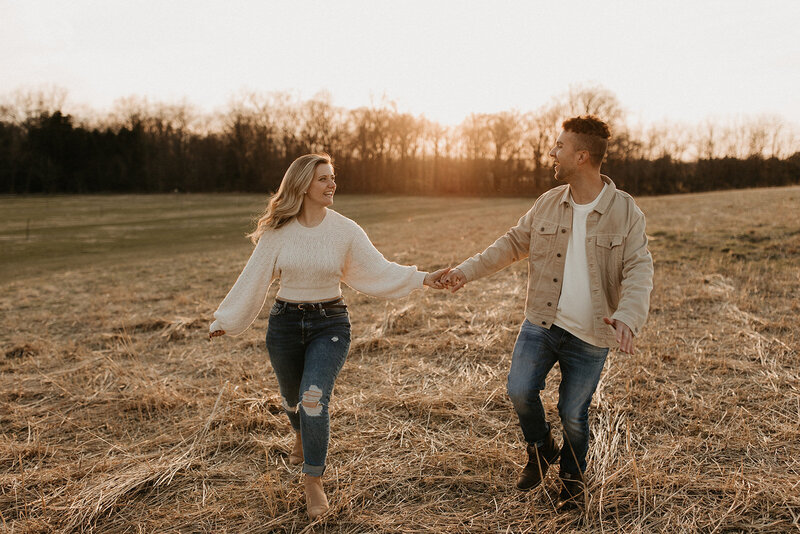 026_Emily_Tim_Couples_Session_3.22.22-152