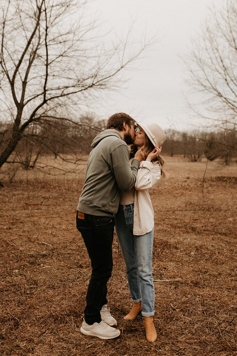 Rachael_Andrew_Engagement_Session_Sneak_Peek_3.16.21-24