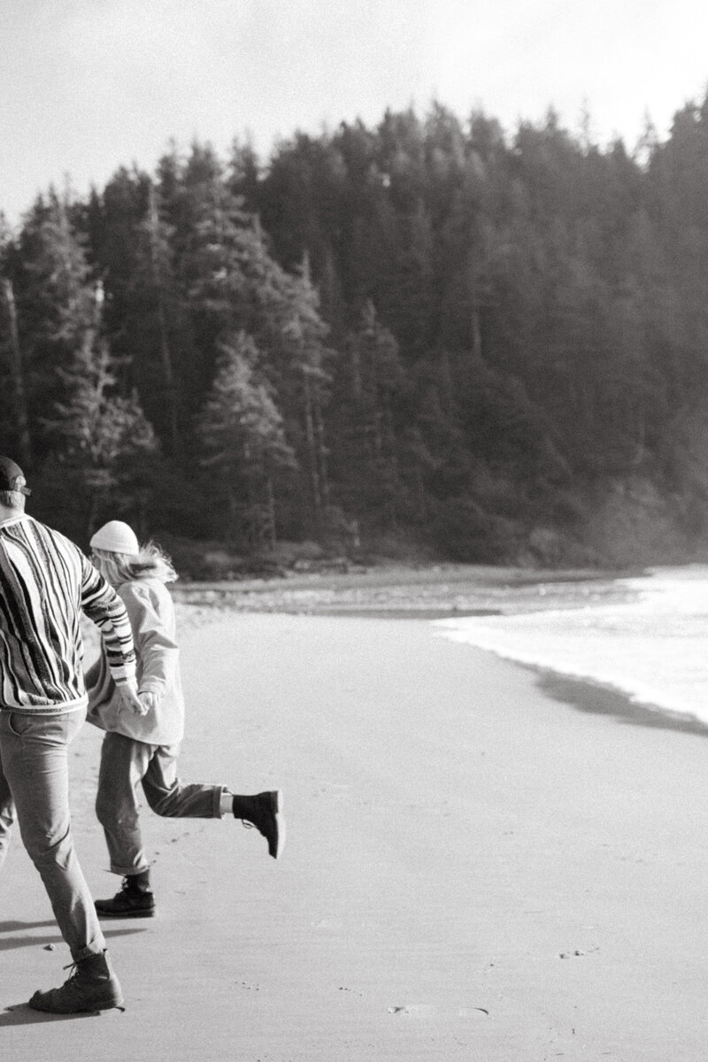 Couples session on the Oregon coast.