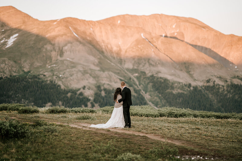 An alpine sunset photographed by a destination elopement photographer.