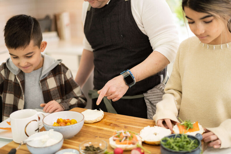 Chef teaches kids