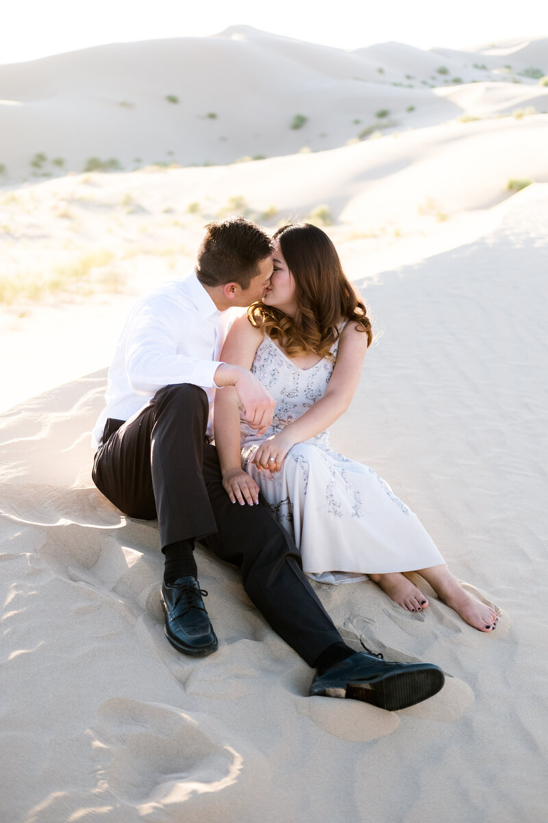 imperial-sand-dunes-engagement-photography-8