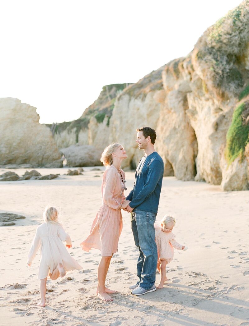 charlotte family photography on film - kent avenue photography - family photos at the beach - malibu