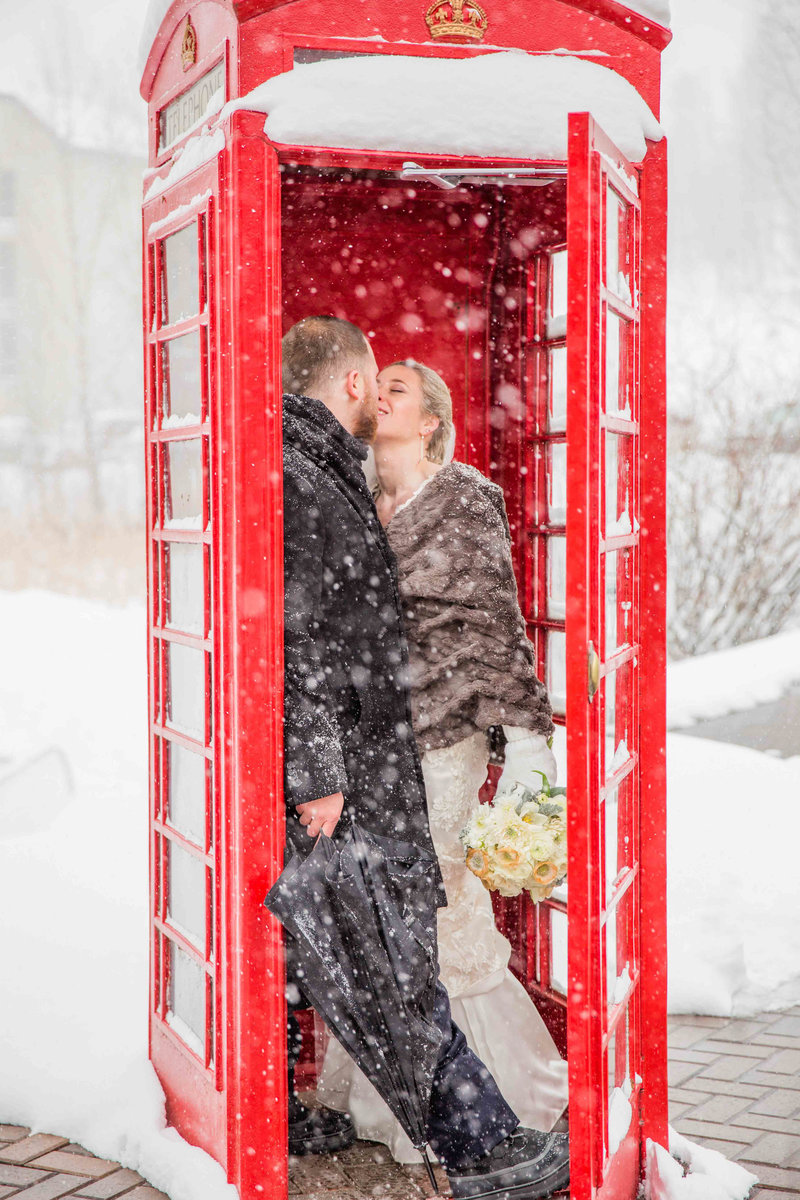 winter wedding at the peaks resort and spa