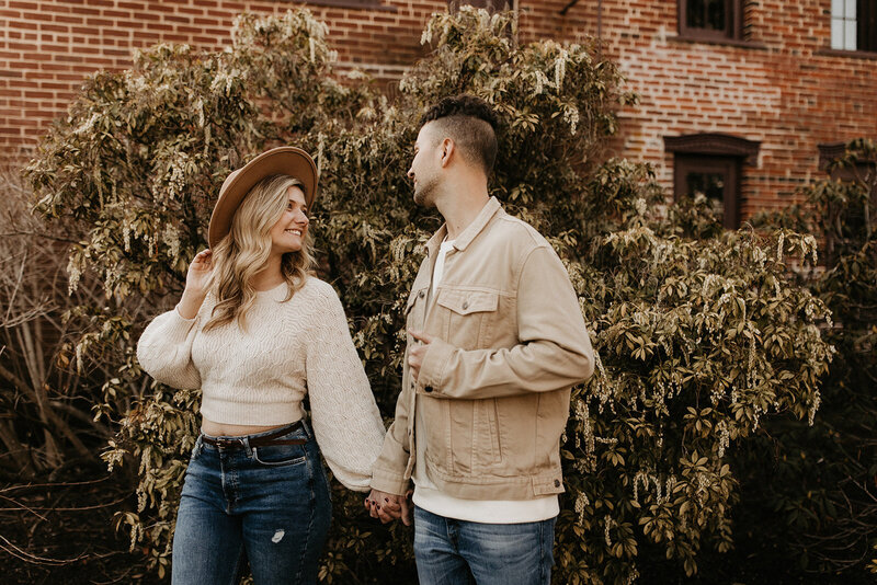 007_Emily_Tim_Couples_Session_3.22.22-55