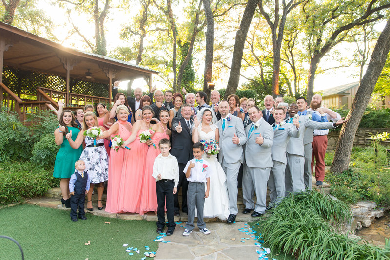 Dallas-wedding-photography-at-A-and-M-Gardens-in-Azle-TX-0327