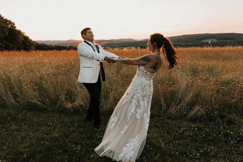Lauren_Javier_Wedding_Sneak_Peeks_6.22.19-163