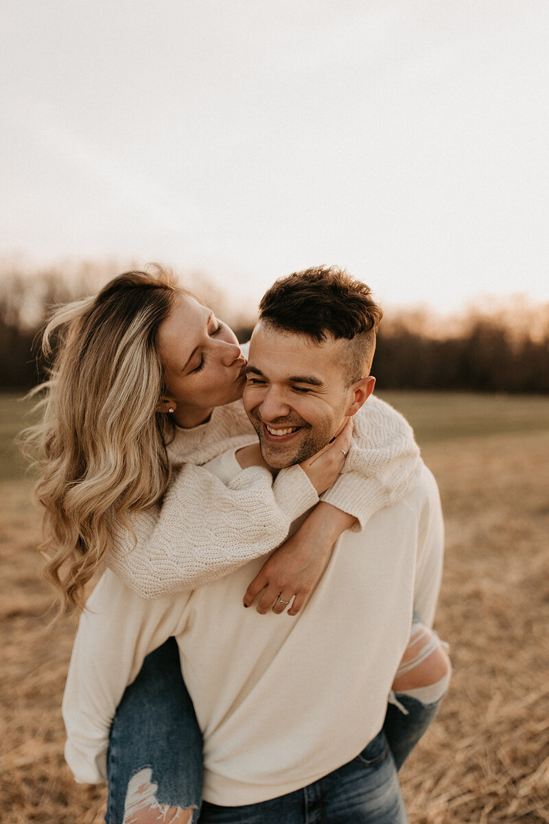 030_Emily_Tim_Couples_Session_3.22.22-183