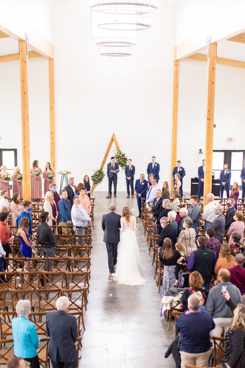 Emerald Pines Wedding - Sioux Falls Wedding Photographer - Madison & Dave - Ceremony-11
