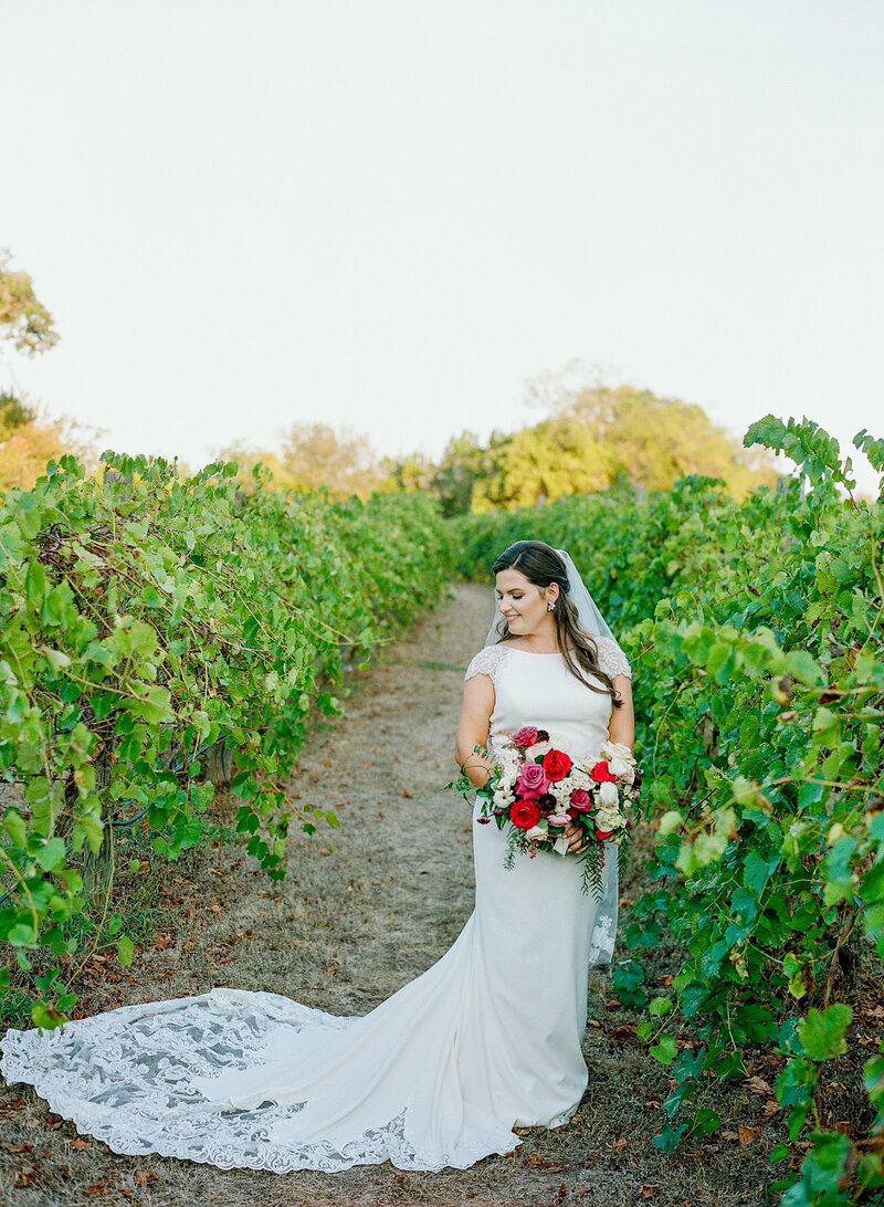 stephanie-aaron-wedding-vineyards-at-chappell-lodge-105