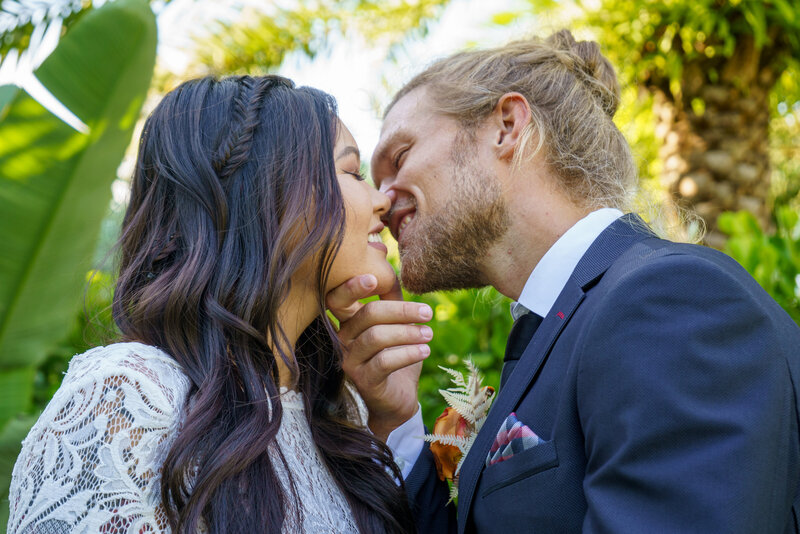 Colorado Springs intimate wedding photographer