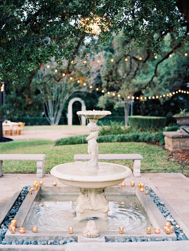 Texas Wedding Photographer | Film Wedding Photographer | Austin Wedding Photographer | Emilie Hewitt Photography-9