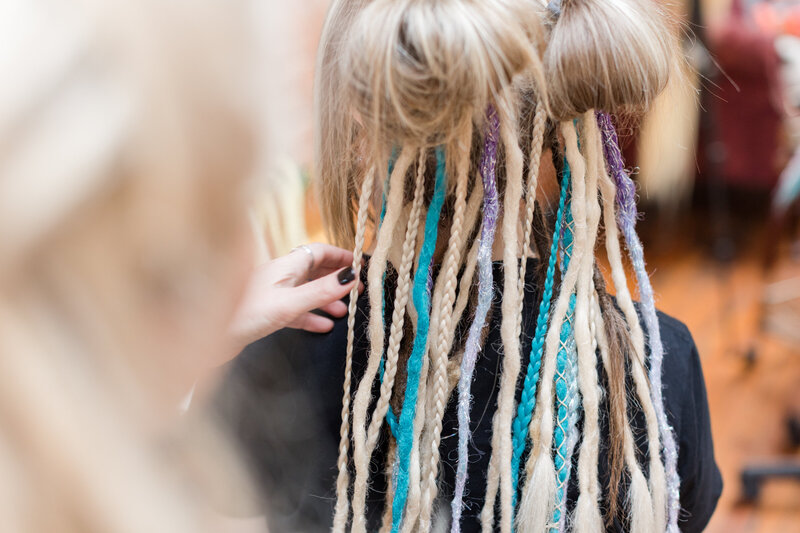Whether you're headed to a music festival or a formal event, Let Me Live Locs has the perfect dreadlock hairstyle for every occasion. Our skilled artists can create a range of styles, from classic and understated to bold and unique.
